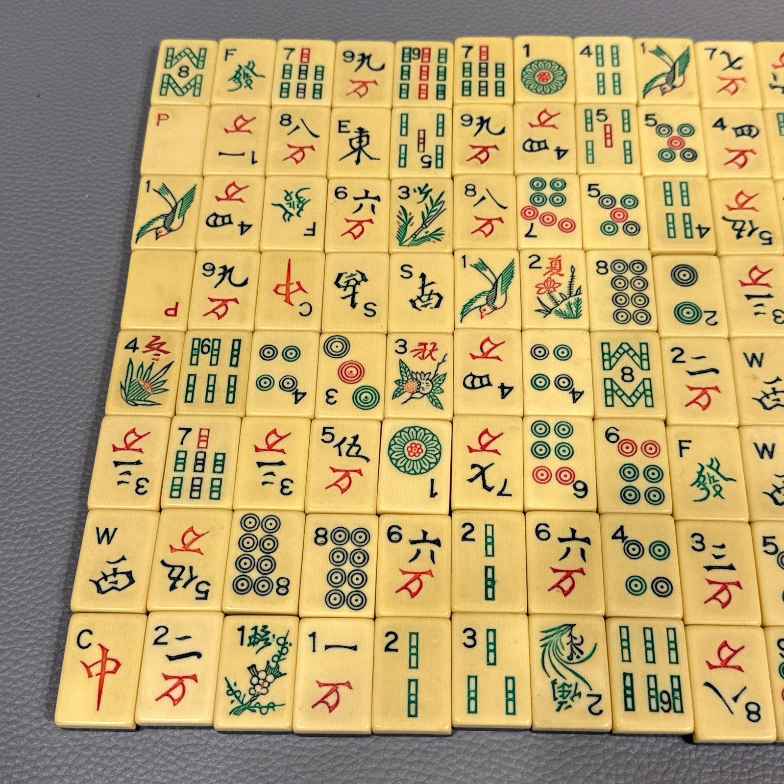 Mahjong Lot 8 Random Tiles French Ivory Piroxloid Green Jellyback 20’s [