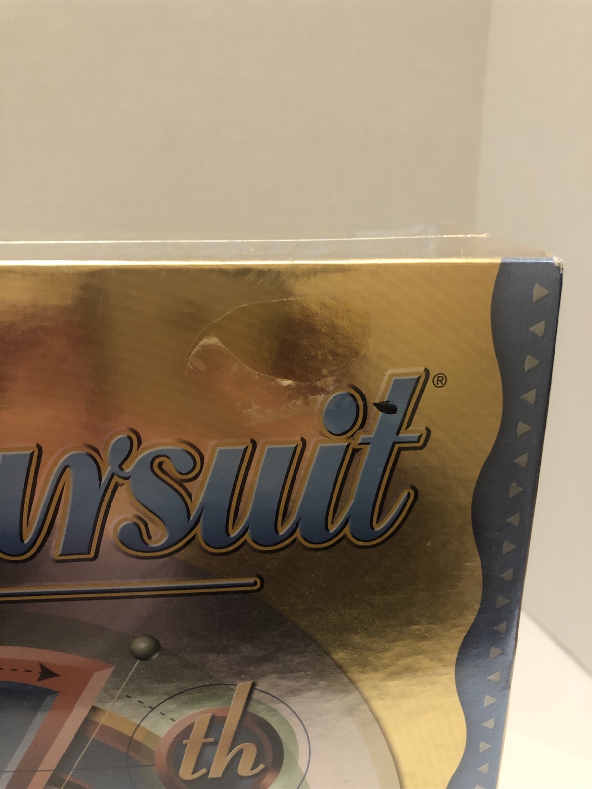TRIVIAL PURSUIT 20TH ANNIVERSARY Edition Family Board Trivia Game~New & Sealed