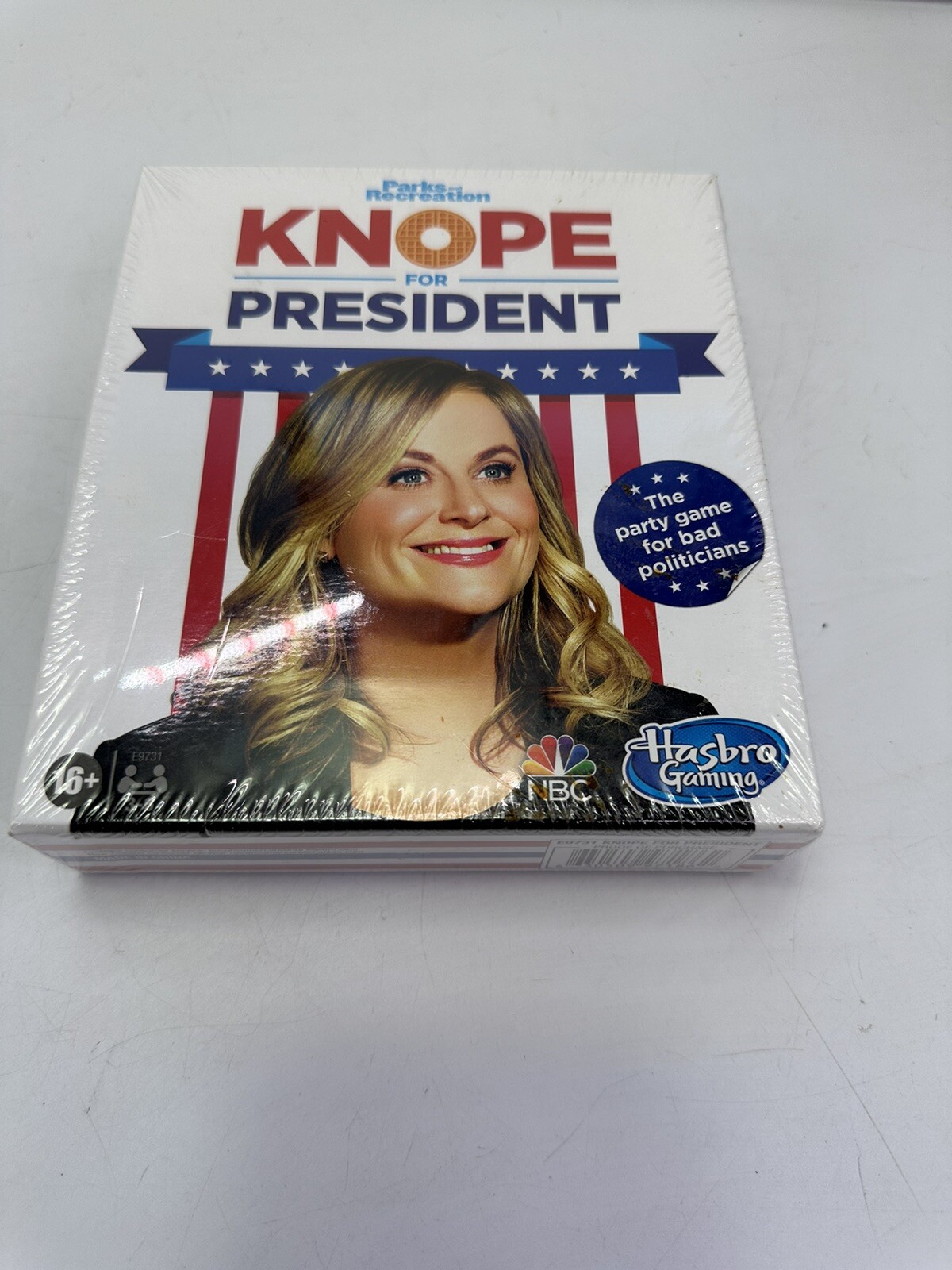 NBC PARKS & RECREATION Knope For President Party Card Game NEW Sealed