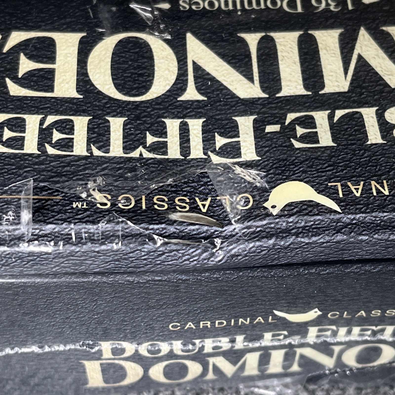 New Cardinal Classics Double Fifteen Dominoes 136 Tile Game Set – Brand New!