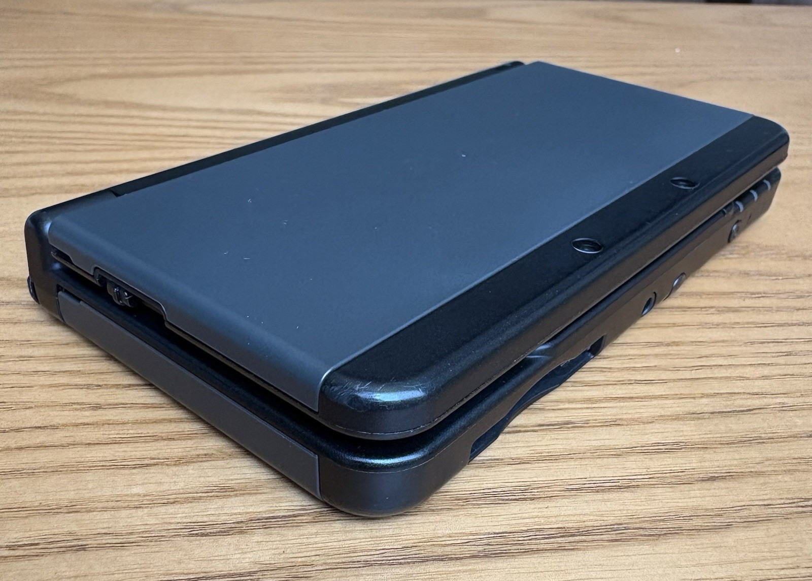 Nintendo new 3DS Black with original touch pen SD 4BG USB cable Used JP version