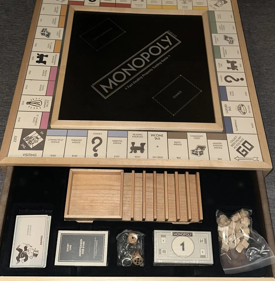 Monopoly Luxe Edition Maple Wood Cabinet Luxury Premium Game Board