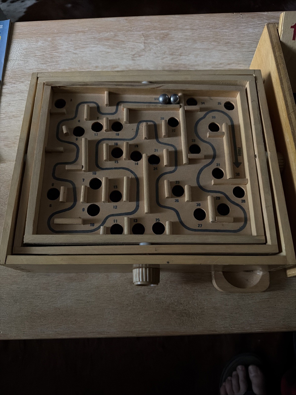 Vintage Labyrinth Wooden Maze Marble Skill Puzzle Game + 2 Balls