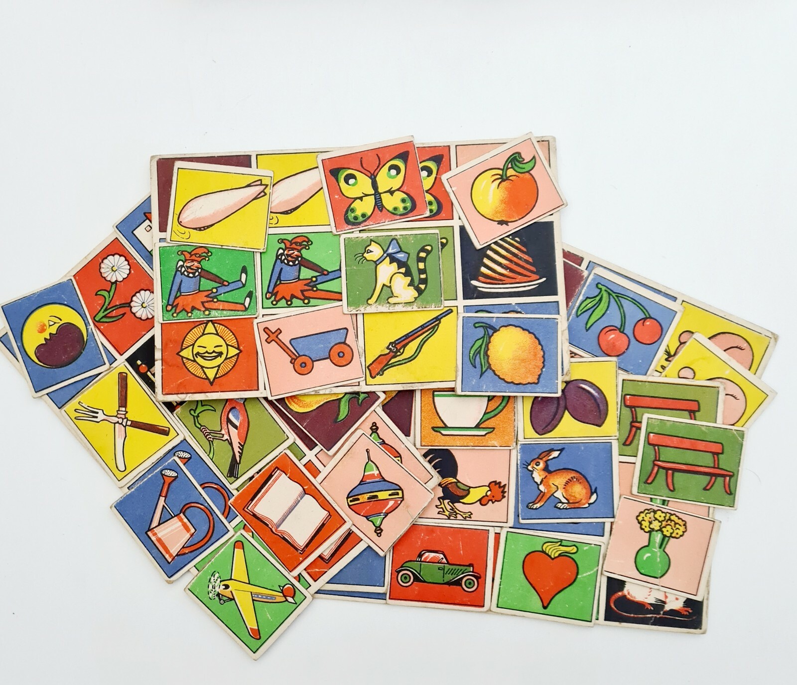 1950s/60s GDR toy laying game assignment/east/nostalgia/childhood