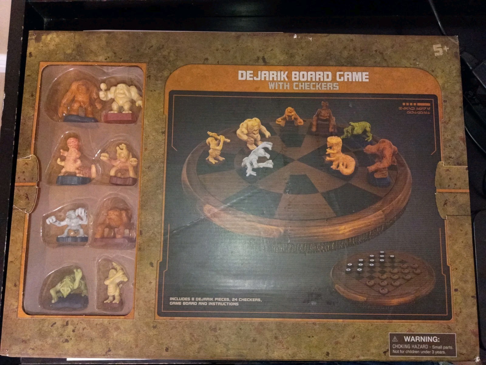Disney Parks Dejarik Board Game w/ Checkers Star Wars Galaxy’s Edge Official