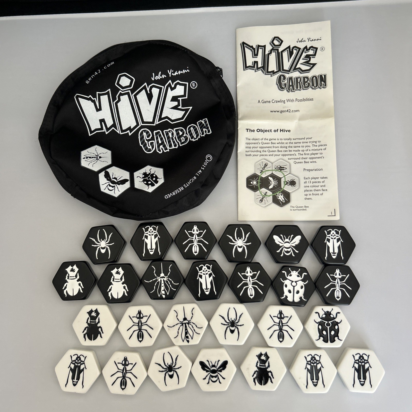 Hive Carbon Game 2017 Black & White Version Gen 42 Complete John Yianni
