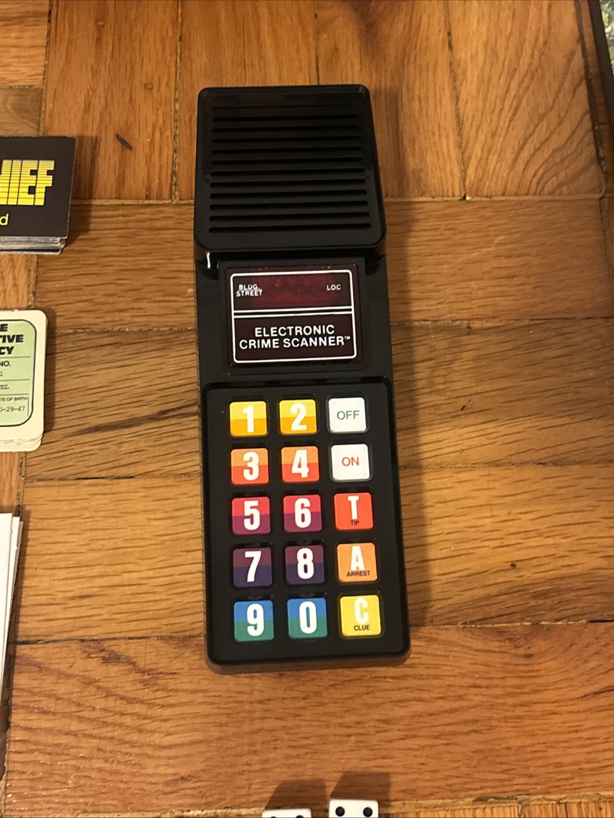 VTG 1979 Stop Thief Electronic Cops And Robbers Board Game 100% Complete WORKS!