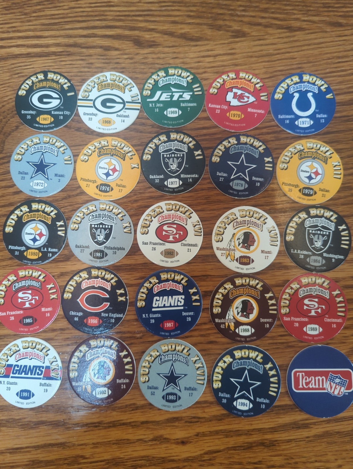 Vintage 90s NFL Pogs Lot of 25 Washington Oakland Raiders Howie Long Cowboys