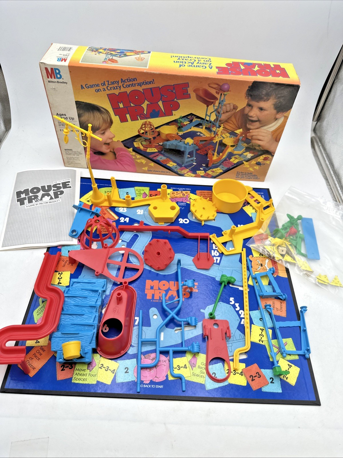 Vntg MOUSE TRAP Board Game by Milton Bradley 1986 Untested READ Description