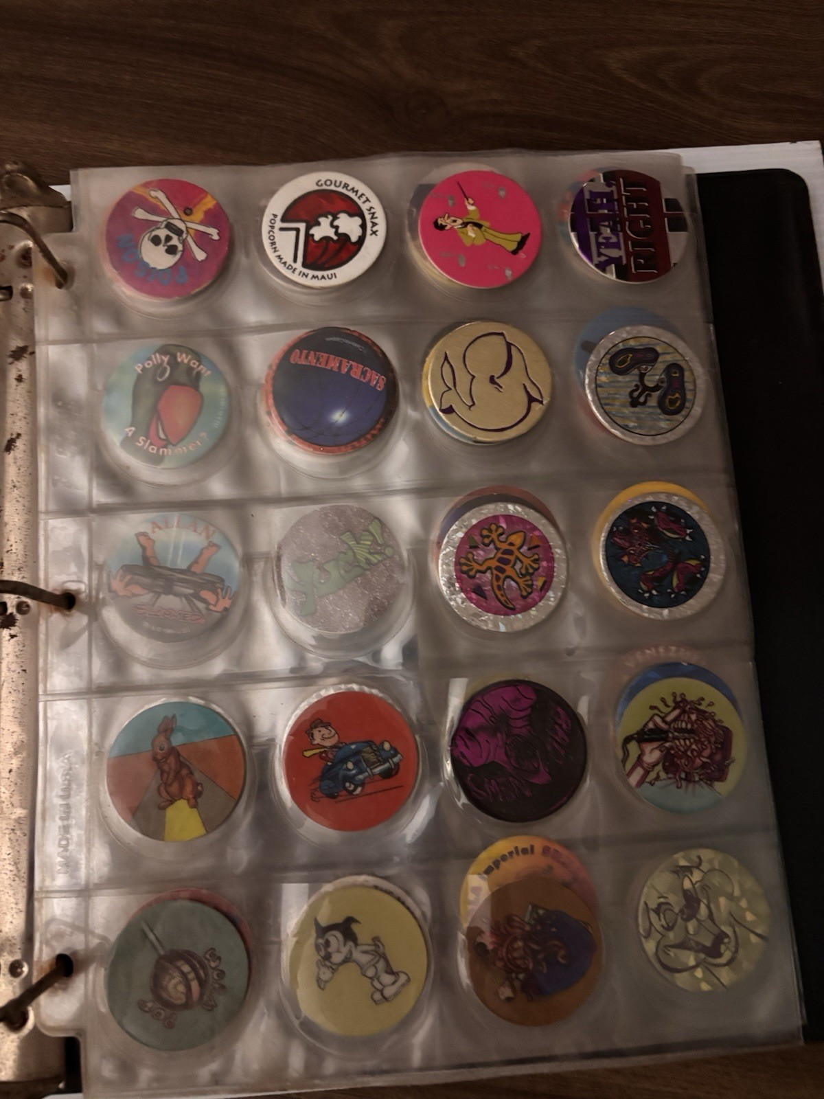 Cap Binder for Pogs 8 Pages with 135 POGs