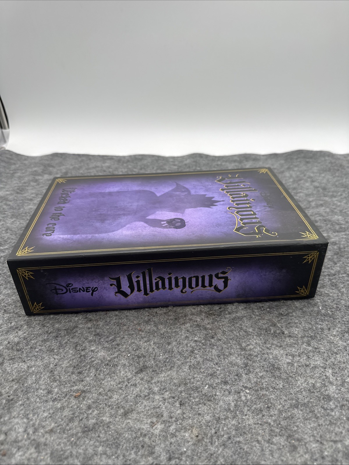 Disney Villainous: Wicked to the Core Ravensburger Stand Alone Game 2019