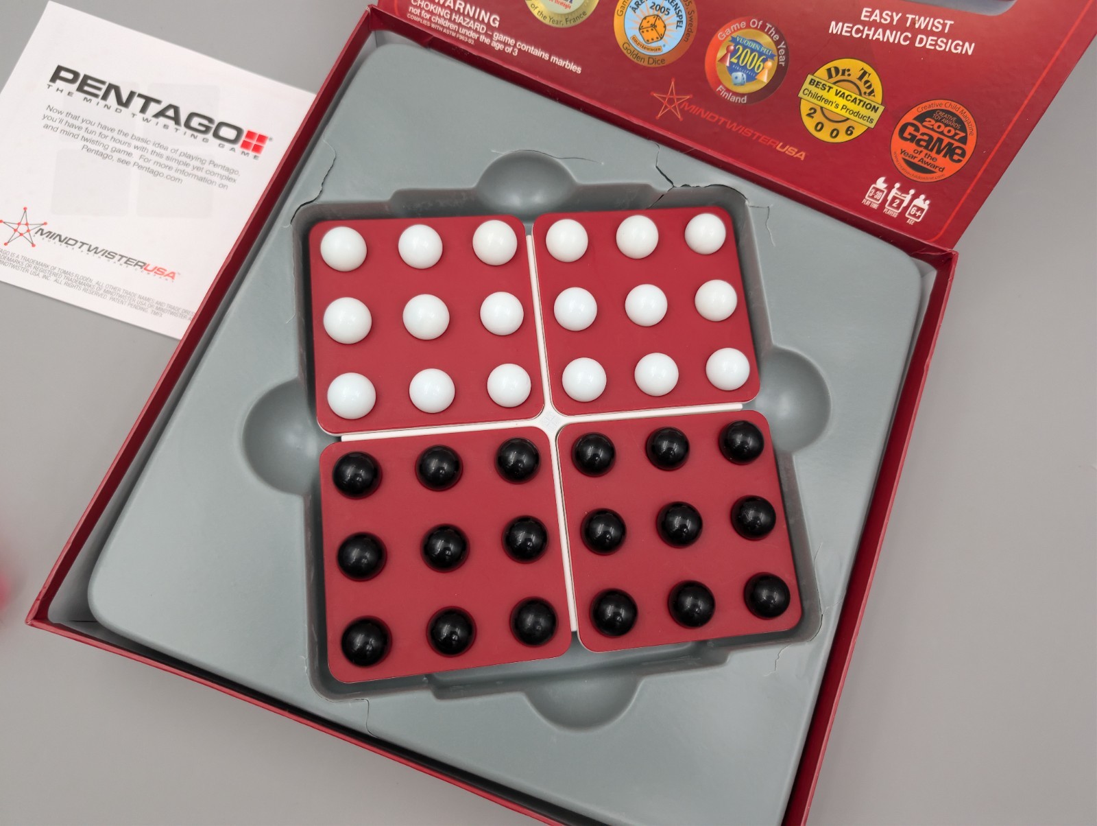 PENTAGO The Mind Twisting Game Ages 6 And Up Mind Twister 2005 100% Complete