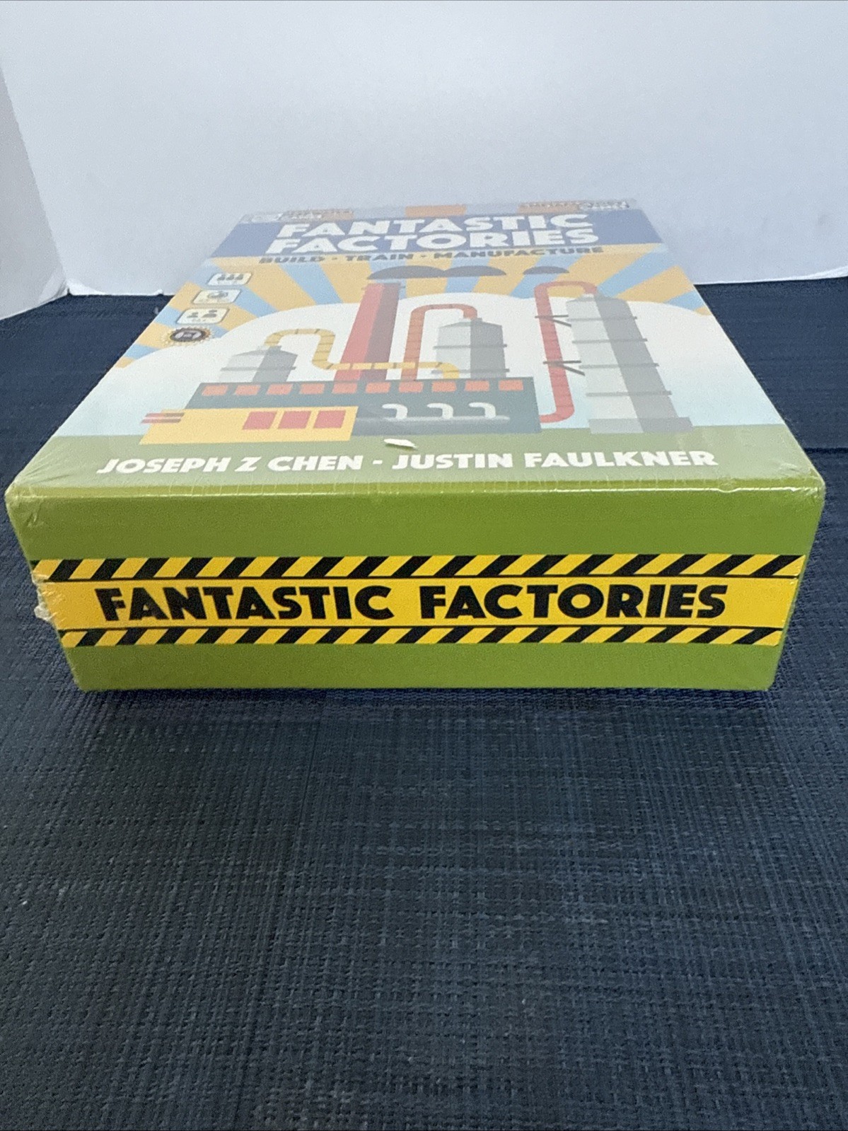 Fantastic Factories – A Game Of Industrial Dominance For 1-5 Players