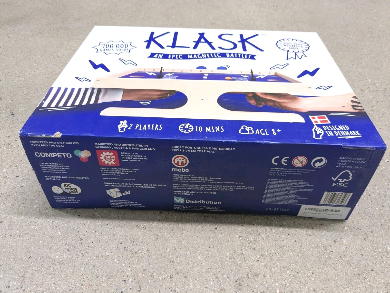 KLASK w/ Extra V 2.0 Accessory Set Epic Magnetic Battle Party Board Game Hockey