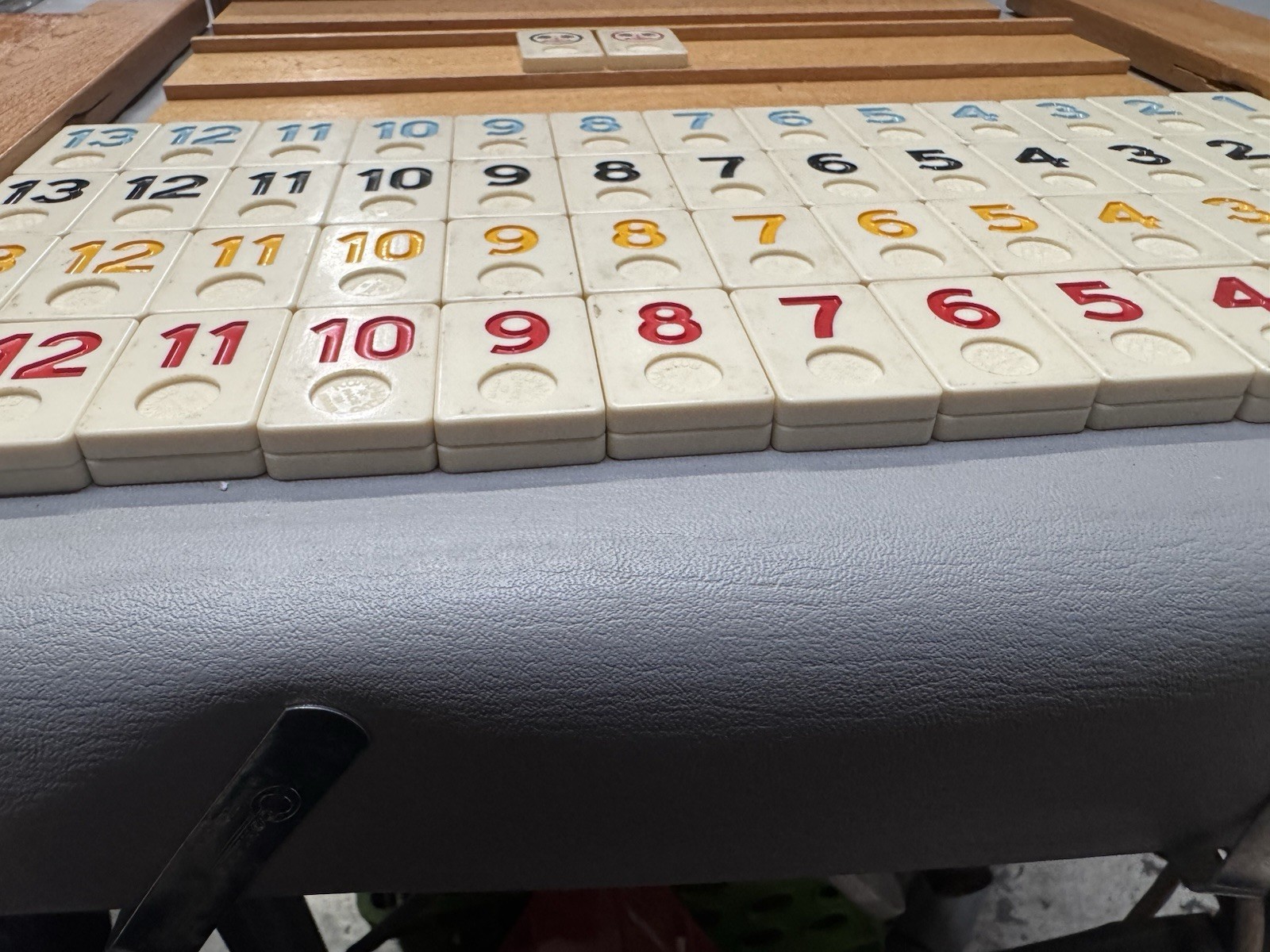 VTG Rummikub 1950’s All Wood Box & Wood Sides W/ Metal Brackets- 106 TILES