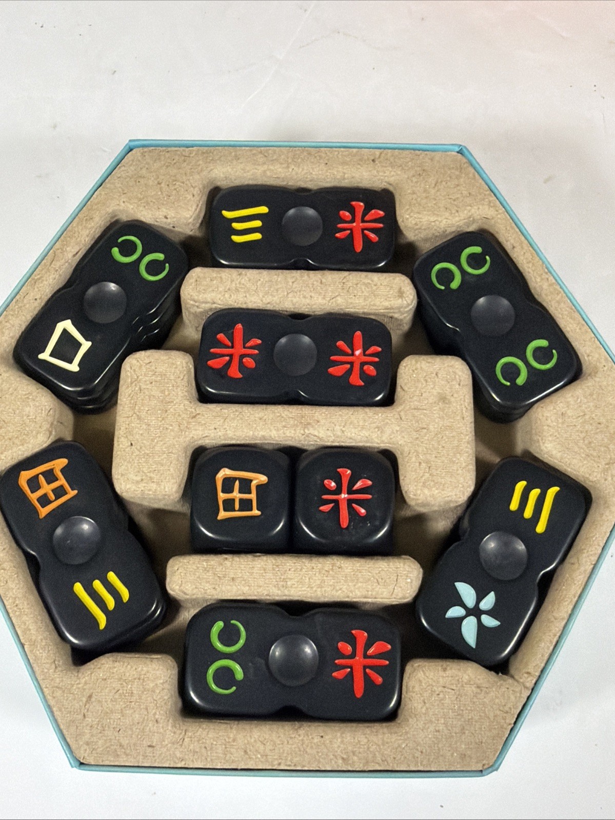 Cobra Paw Ninja Tile Game Bananagrams Master Meow Clawfuku Cat Dice COMPLETE EUC
