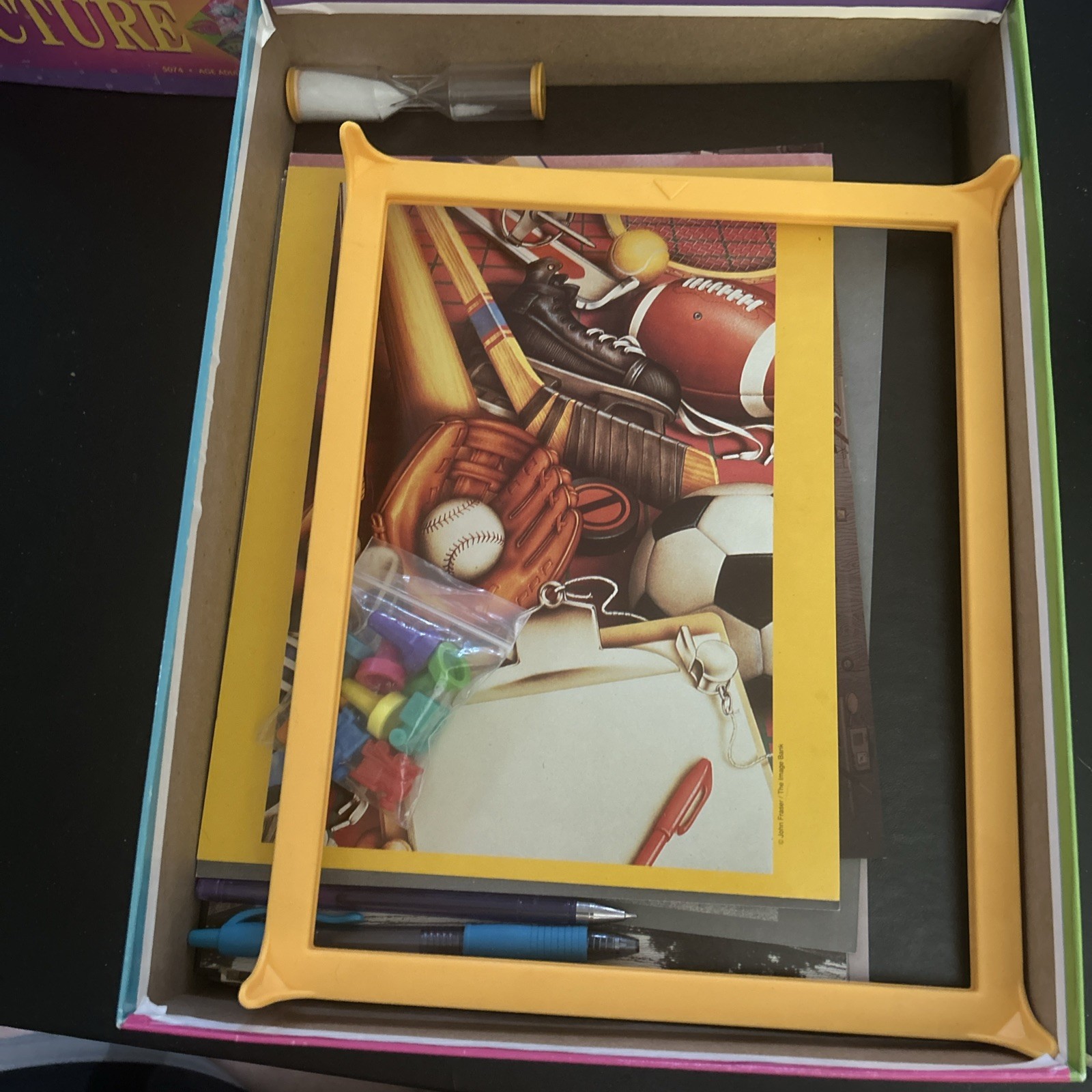 1992 Picture Picture Game by Golden – 100% COMPLETE Vintage Gift Family Board