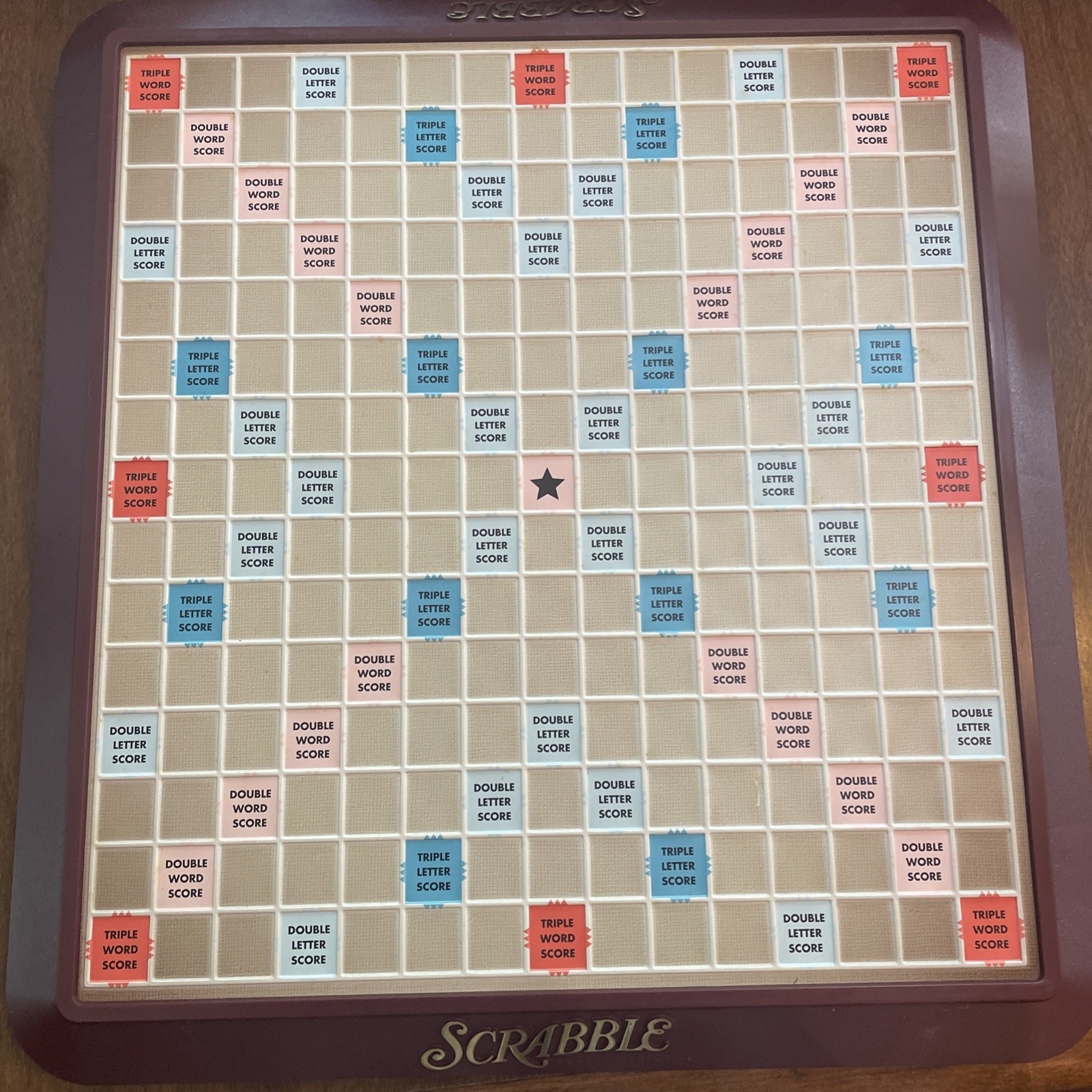 Scrabble Deluxe Turntable Crossword Game Parker Brothers Hasbro 2001 COMPLETE