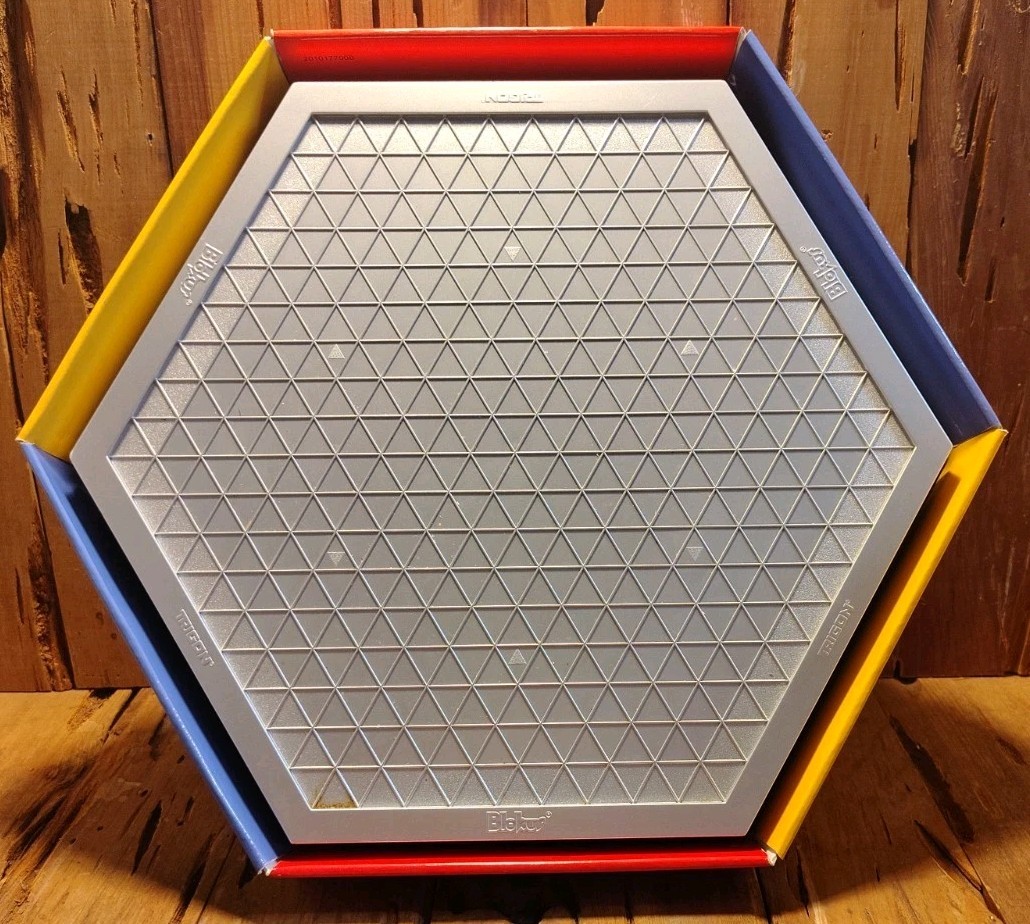 Blokus Trigon Board Game 2006 Educational Insights Brain Building Game
