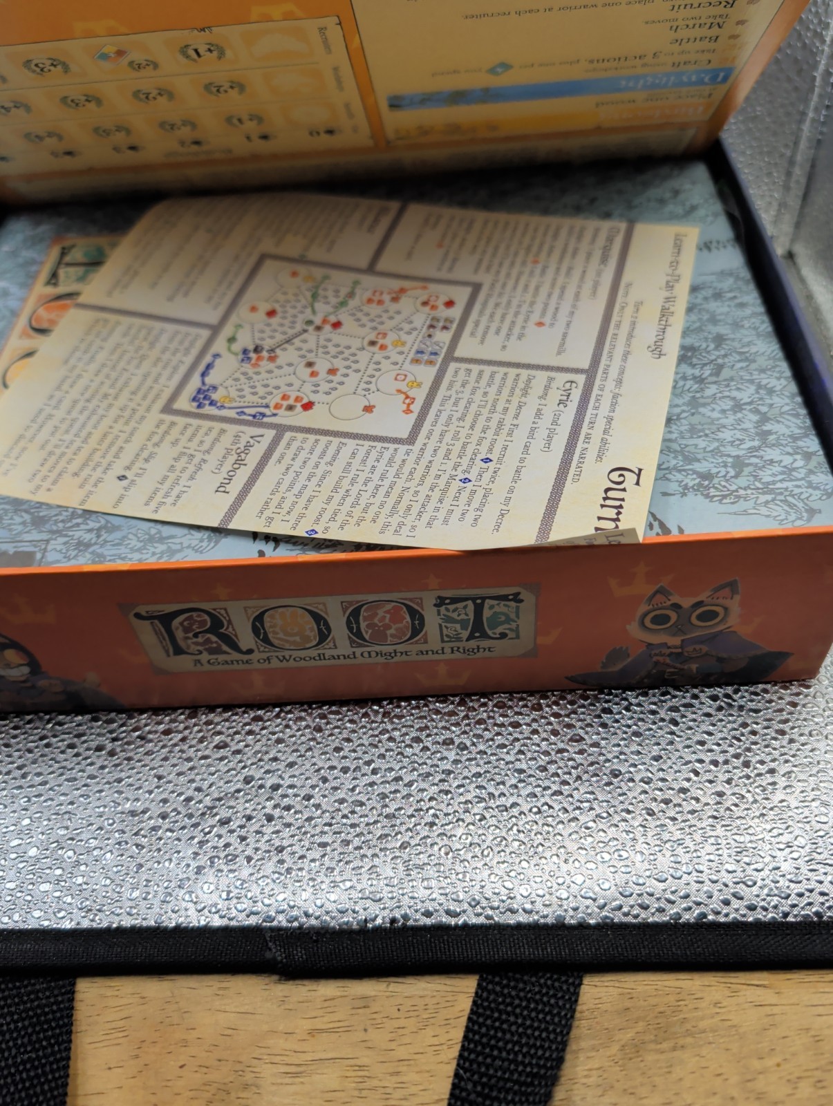 Root Woodland Might & Right Strategy Board Game 2024 Base Leder