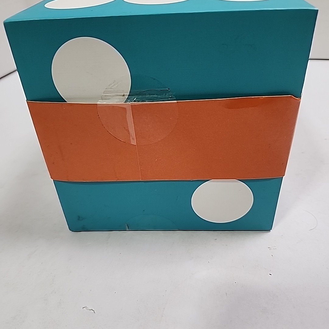 Liar’s Dice Dice Game – Party In A Box – Complete Set