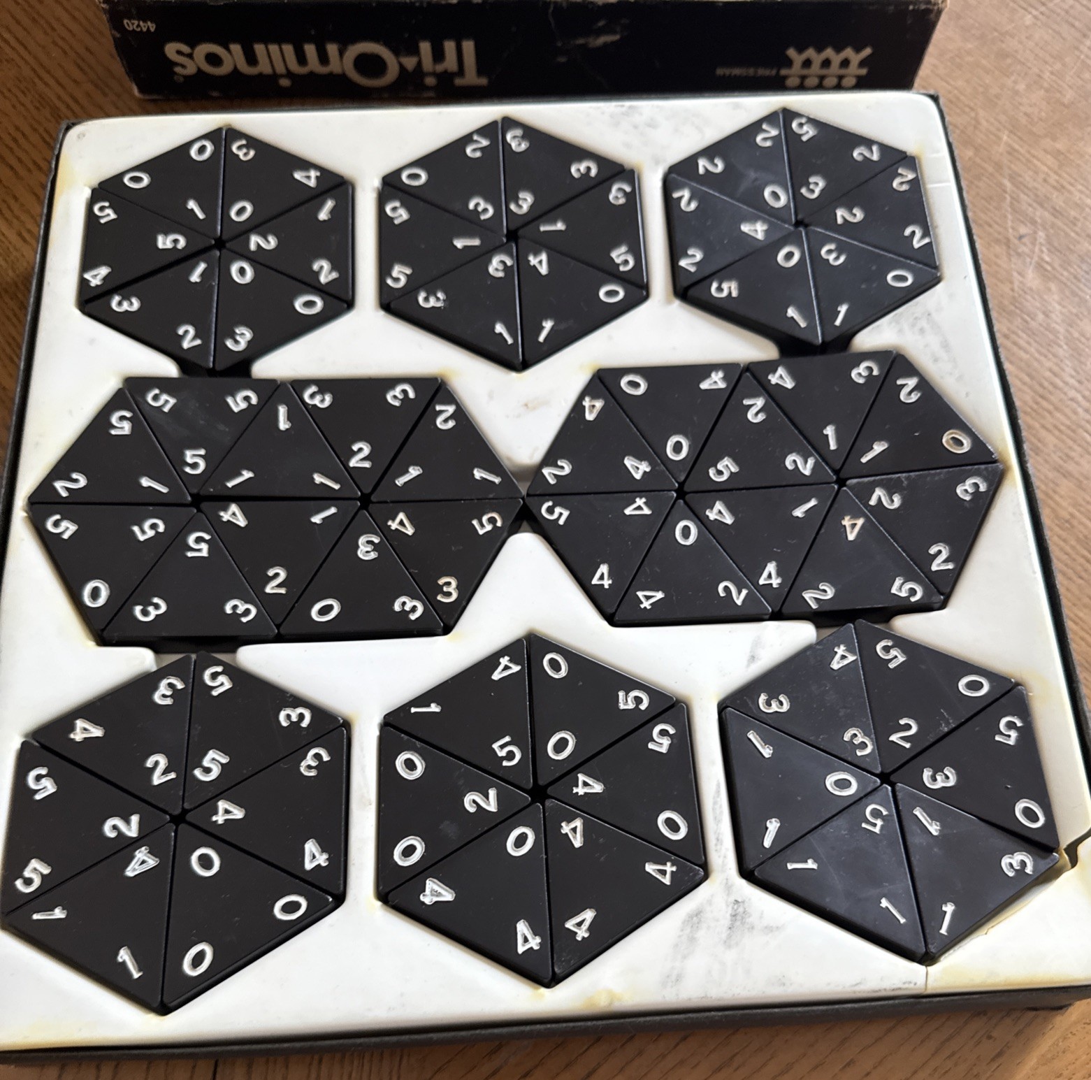 Vintage 1968 Pressman Tri-Ominos #4420 Triangle Domino Game Travel Size