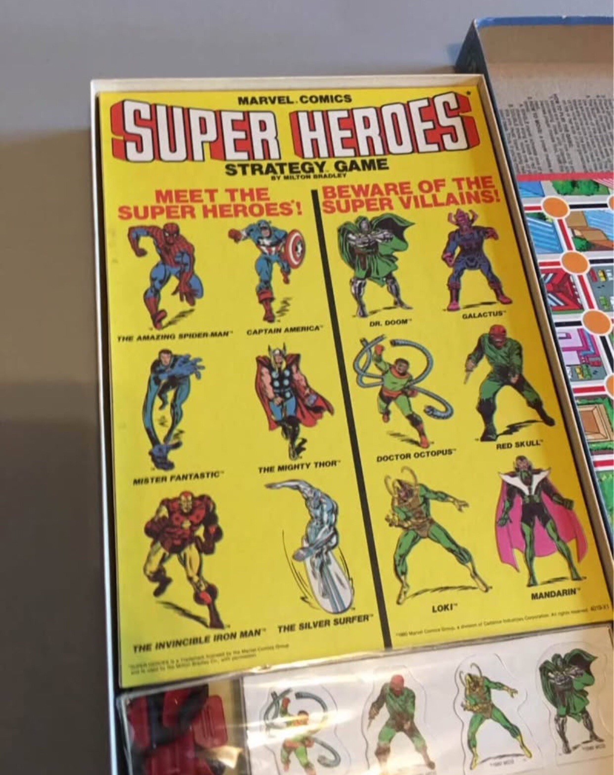 Marvel Comics Super Heroes Strategy Game VTG 1980 Milton Bradley SEALED PIECES