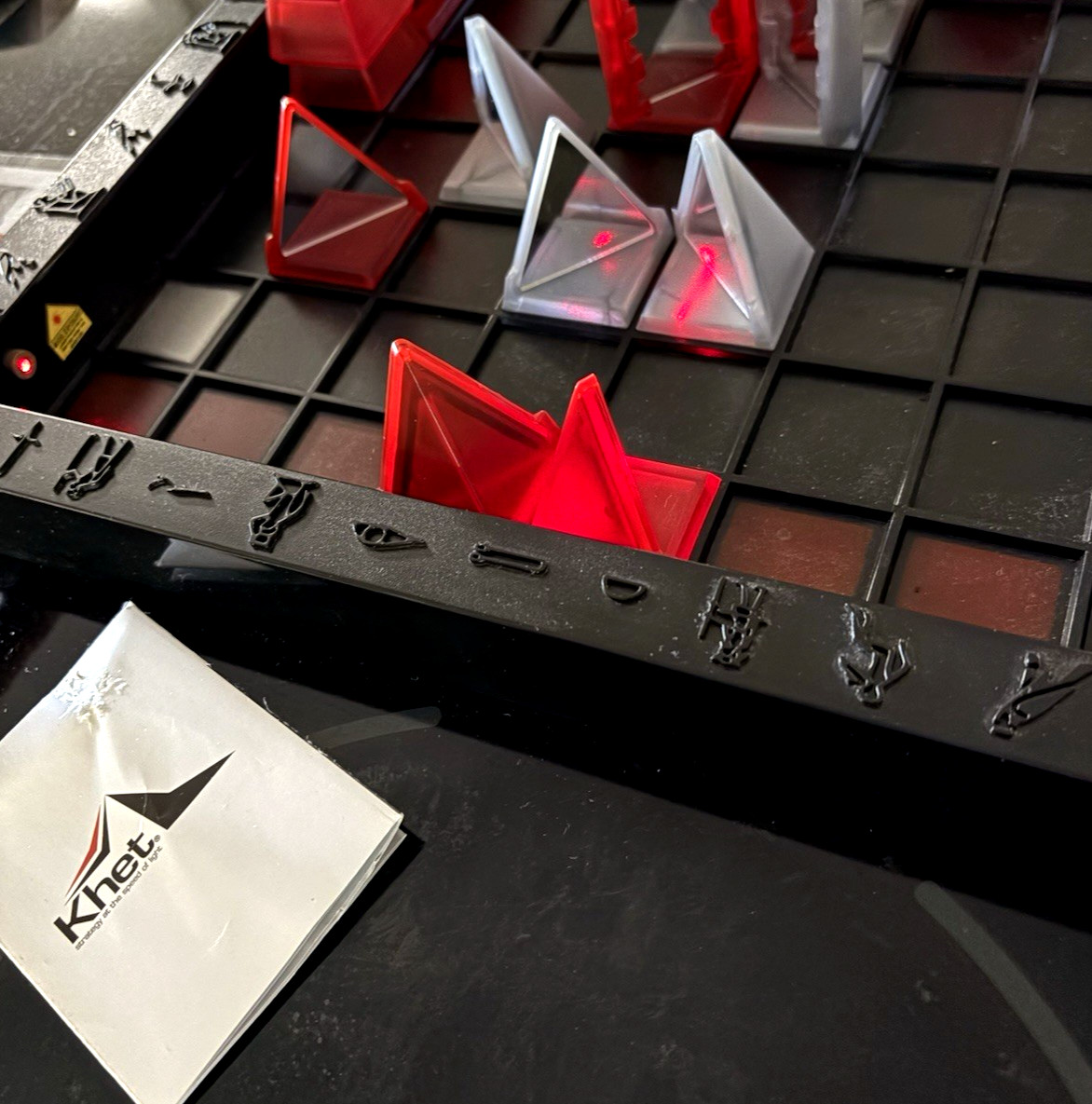 Khet The Laser Game Innovention Toys Works 100% Complete includes Beam Splitters