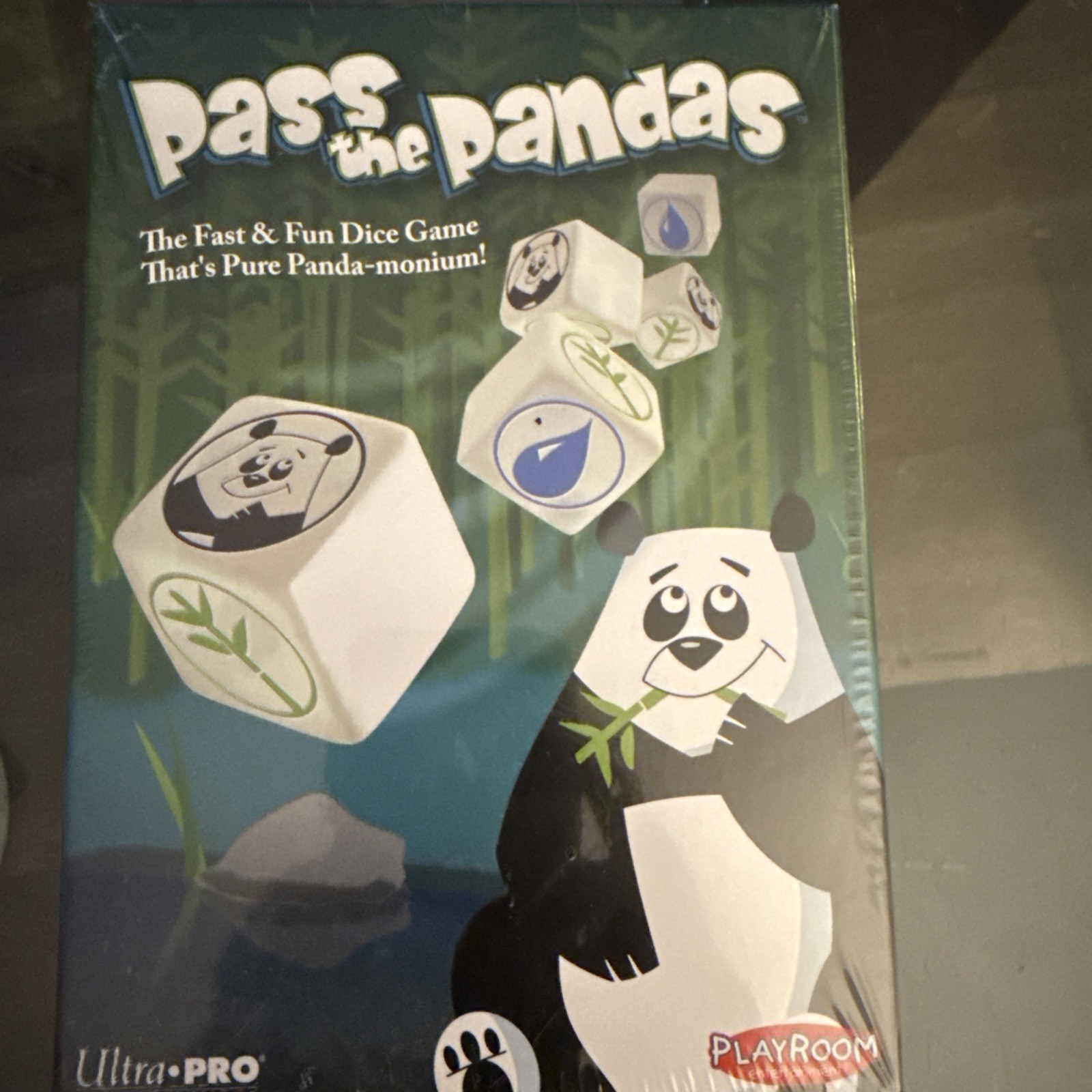 Pass the Pandas Dice Game Playroom Entertainment NEW Multiplayer Age 6 to Adult