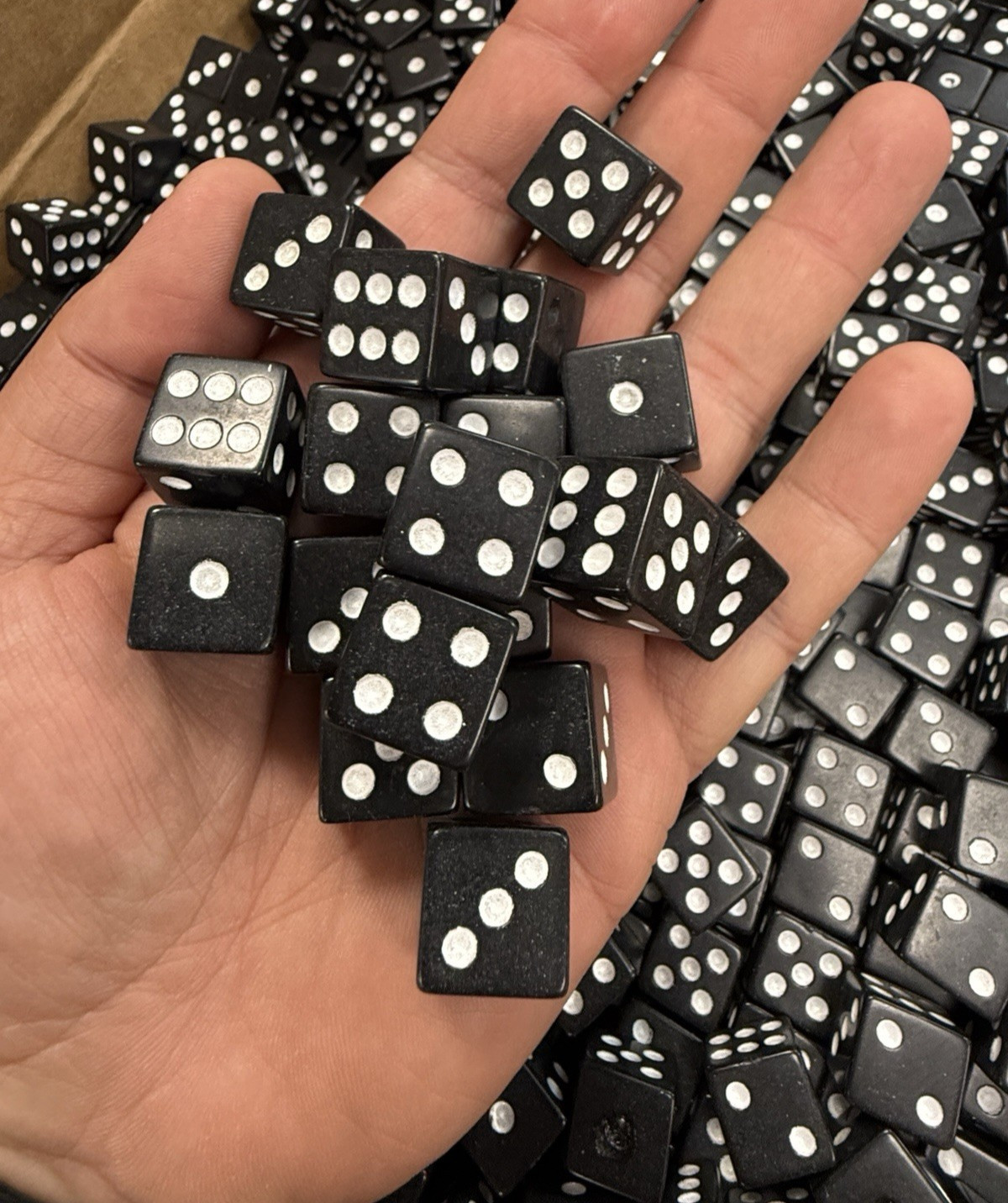 Bulk Lot 2800+ Black Dice White Pips 6 Sided Die 5/8″ 16mm Gaming Casino 26 lbs