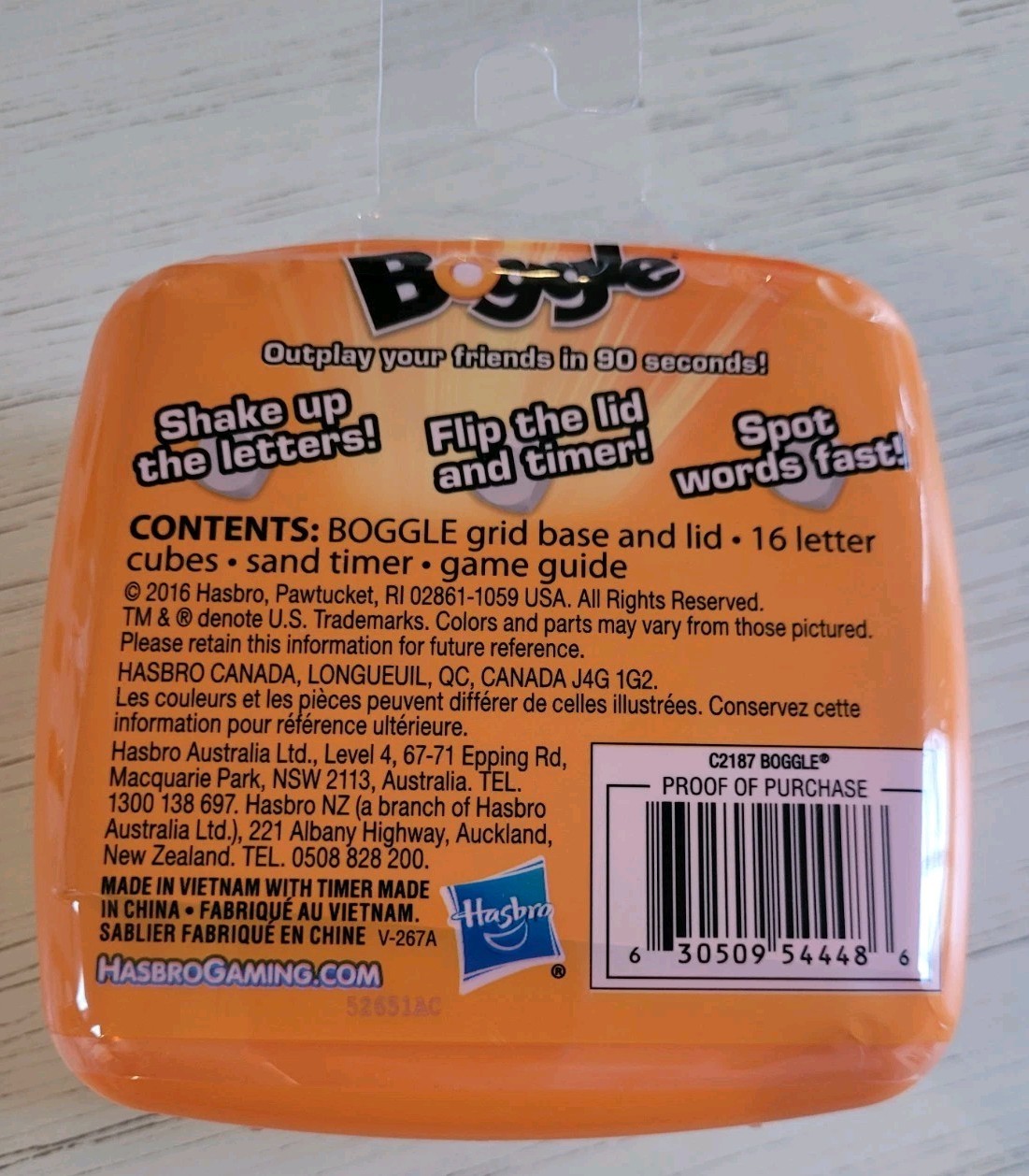 Hasbro Boggle Classic Game Portable Travel Size 2016 Hasbro C2187