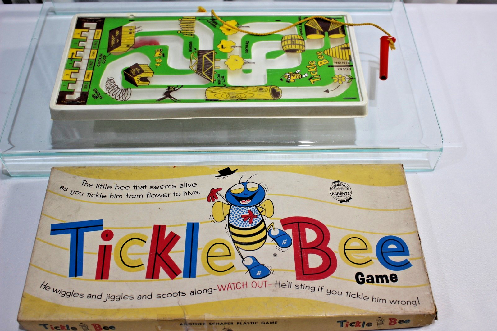 Vintage 1956 Tickle Bee Game Magnetic Maze by Schaper Toys – Complete