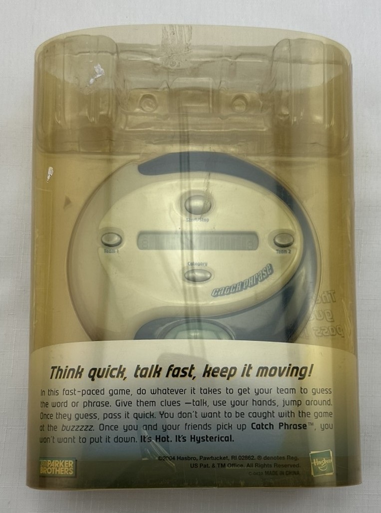 2004 Catch Phrase! Electronic Handheld Game by Parker Brothers Working Great
