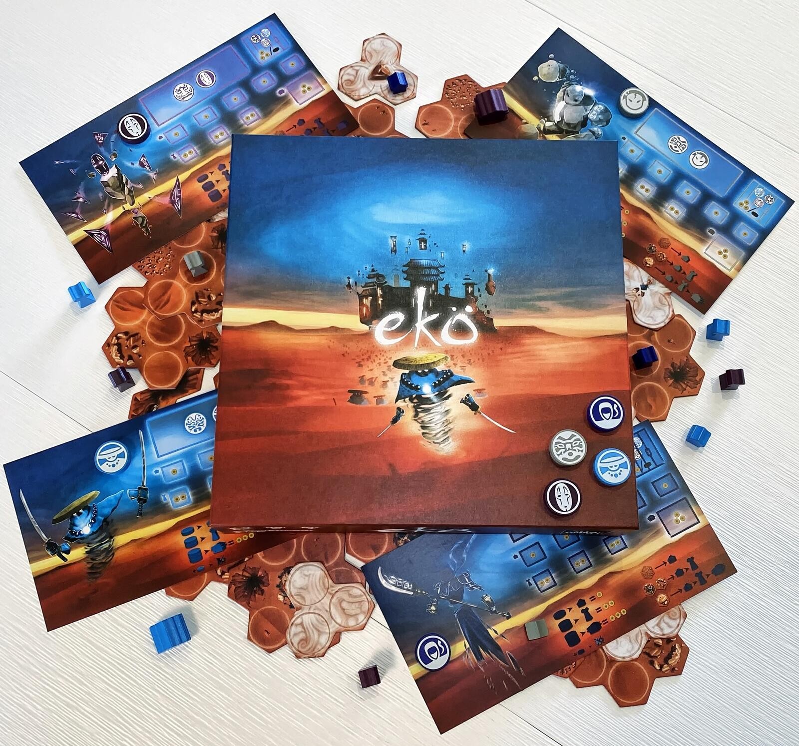 Eko Abstract Strategy Board Game | Territory Building with Grid Movement