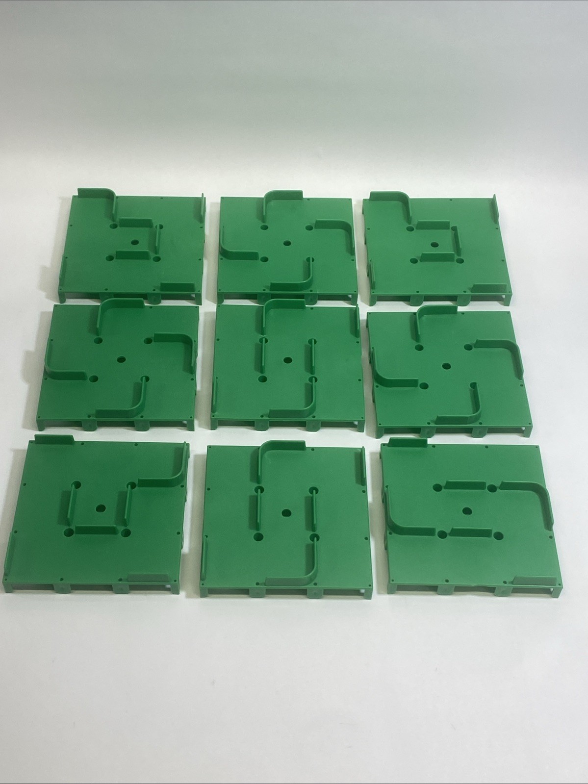 VINTAGE Magical Maze Board Game University Games 1996 Wizards 2-4 Players