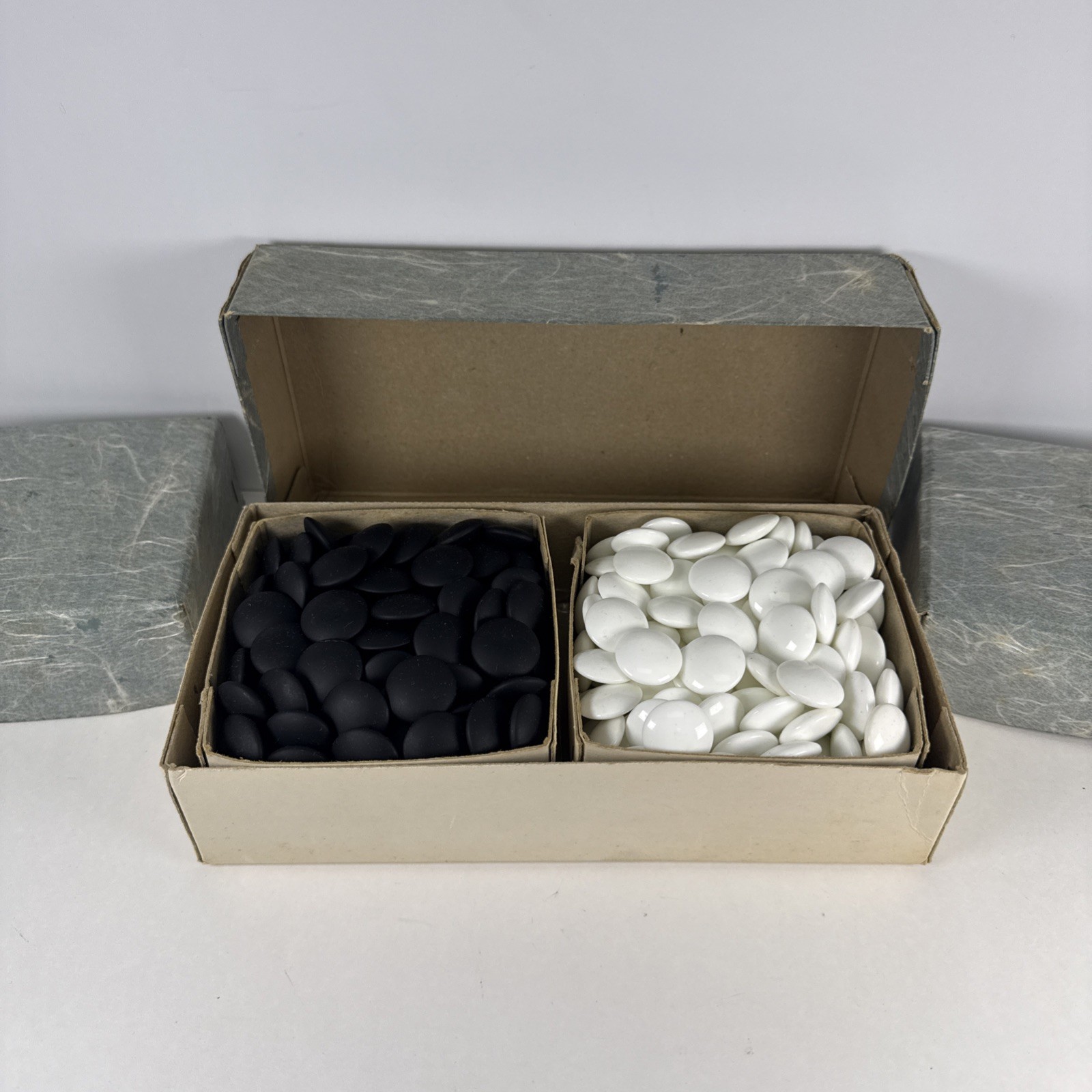 Vintage Japanese Game Go Stones Set – Black And White, Full Box