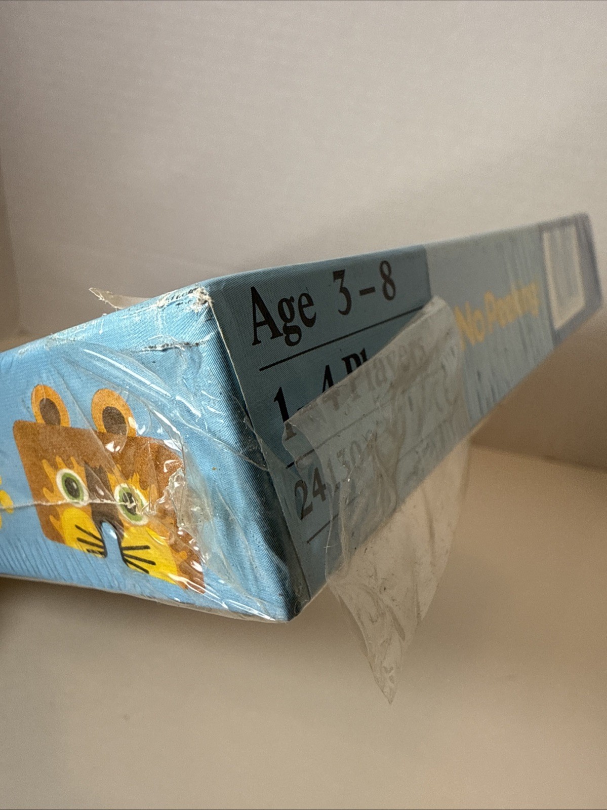 NEW 1992 Ravensburger No Peeking! Kids Touch & Tell Guessing Board Game Learning