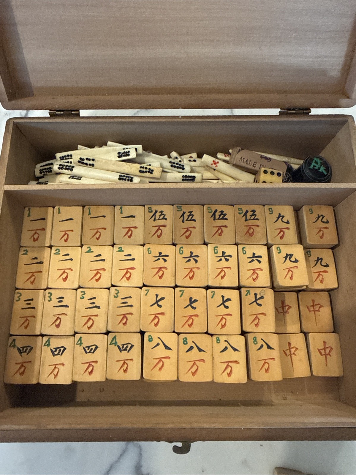 Vintage Chinese Mahjong Set Dragon Carved Wood Box Bamboo 147 Tiles Sticks Dice