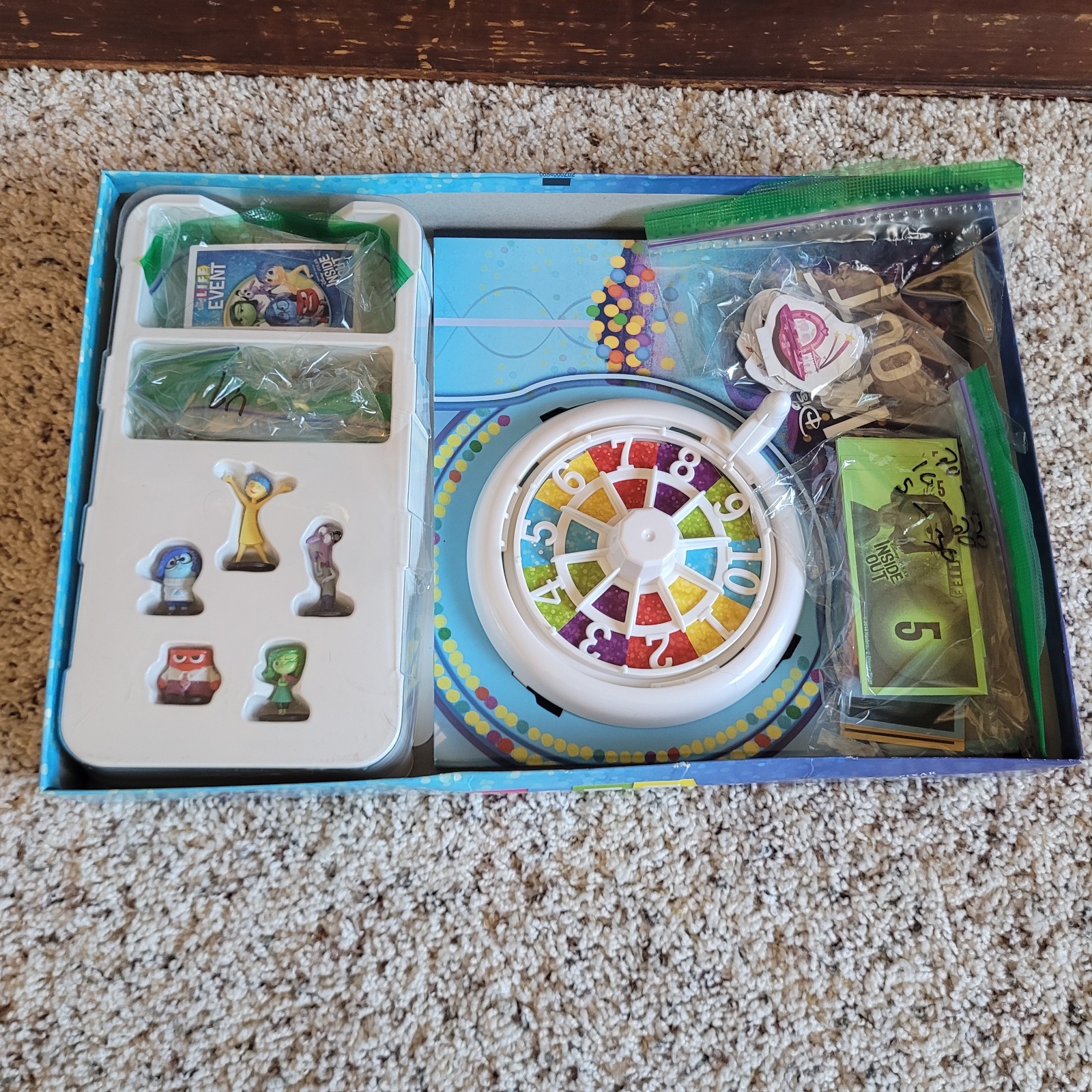Disney Pixar The Game Of Life Inside Out Edition Board Game 99% Complete READ