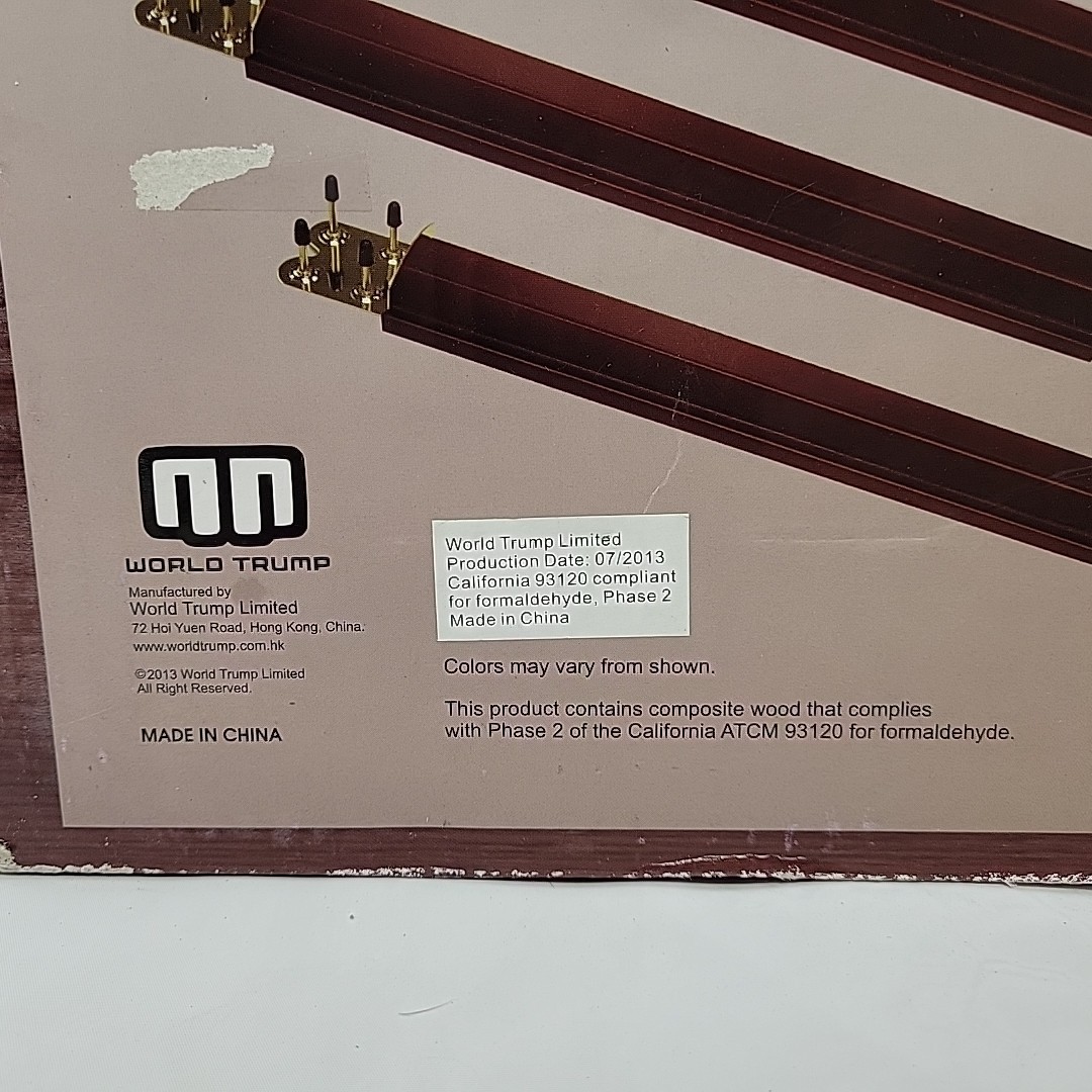 Deluxe Mahjong With Wooden Case, 166 Tiles, 3 Dice, 1 Bettor, 100 Chips, 4 Trays