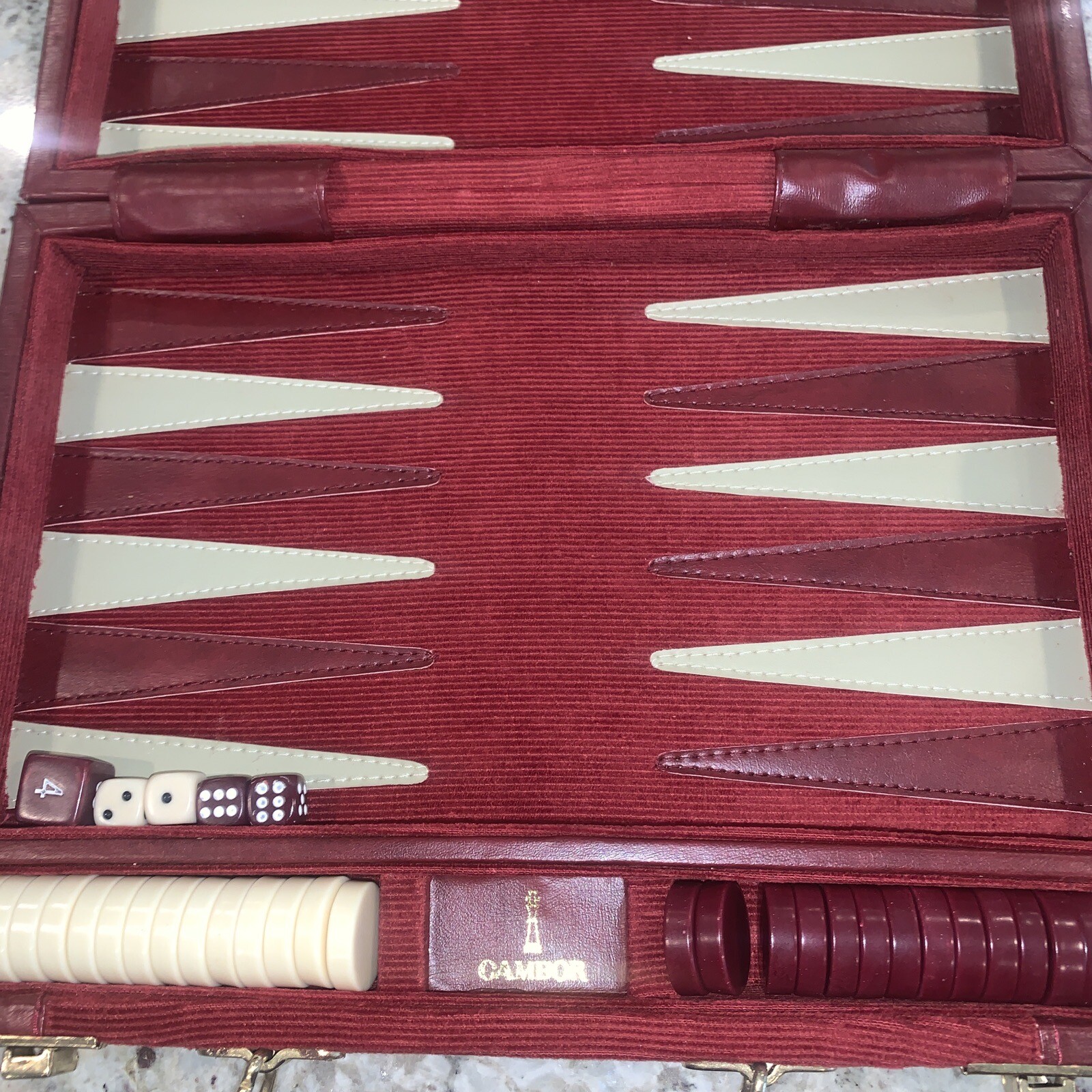 Cambor Backgammon Set. 4 Dice Cups Checkers Doubling Cube Maroon Size 11”x8” Vtg