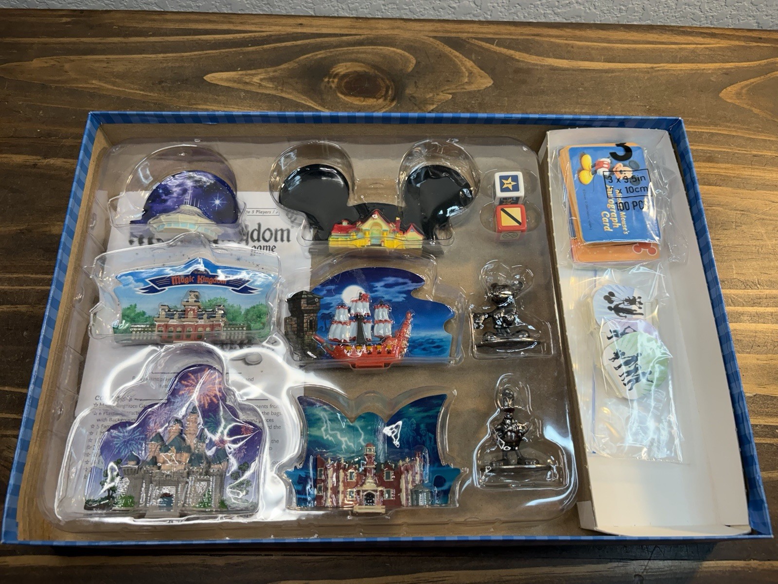 Disney Magic Kingdom 3D Land Board Game 2004 Parker Brothers 100% Complete EUC!