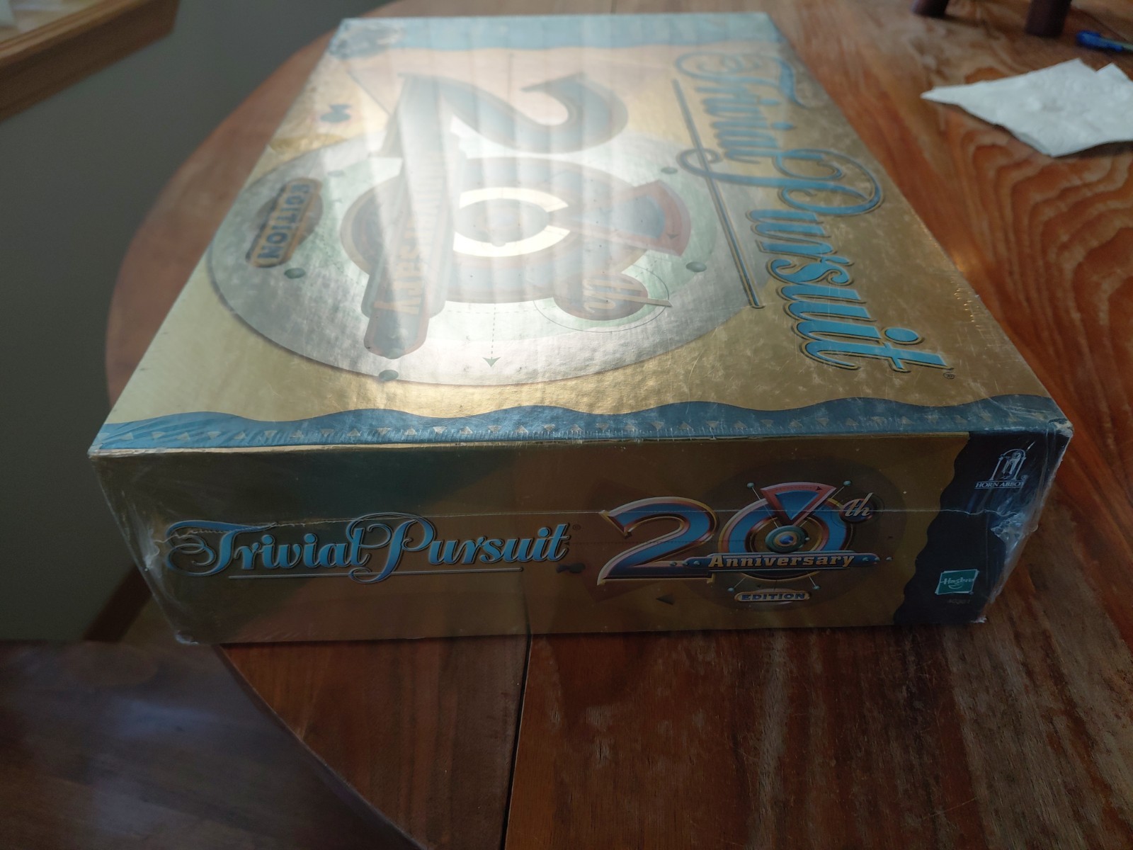 🎲 New Sealed 2002 Hasbro Trivial Pursuit 20th Anniversary Edition Board Game