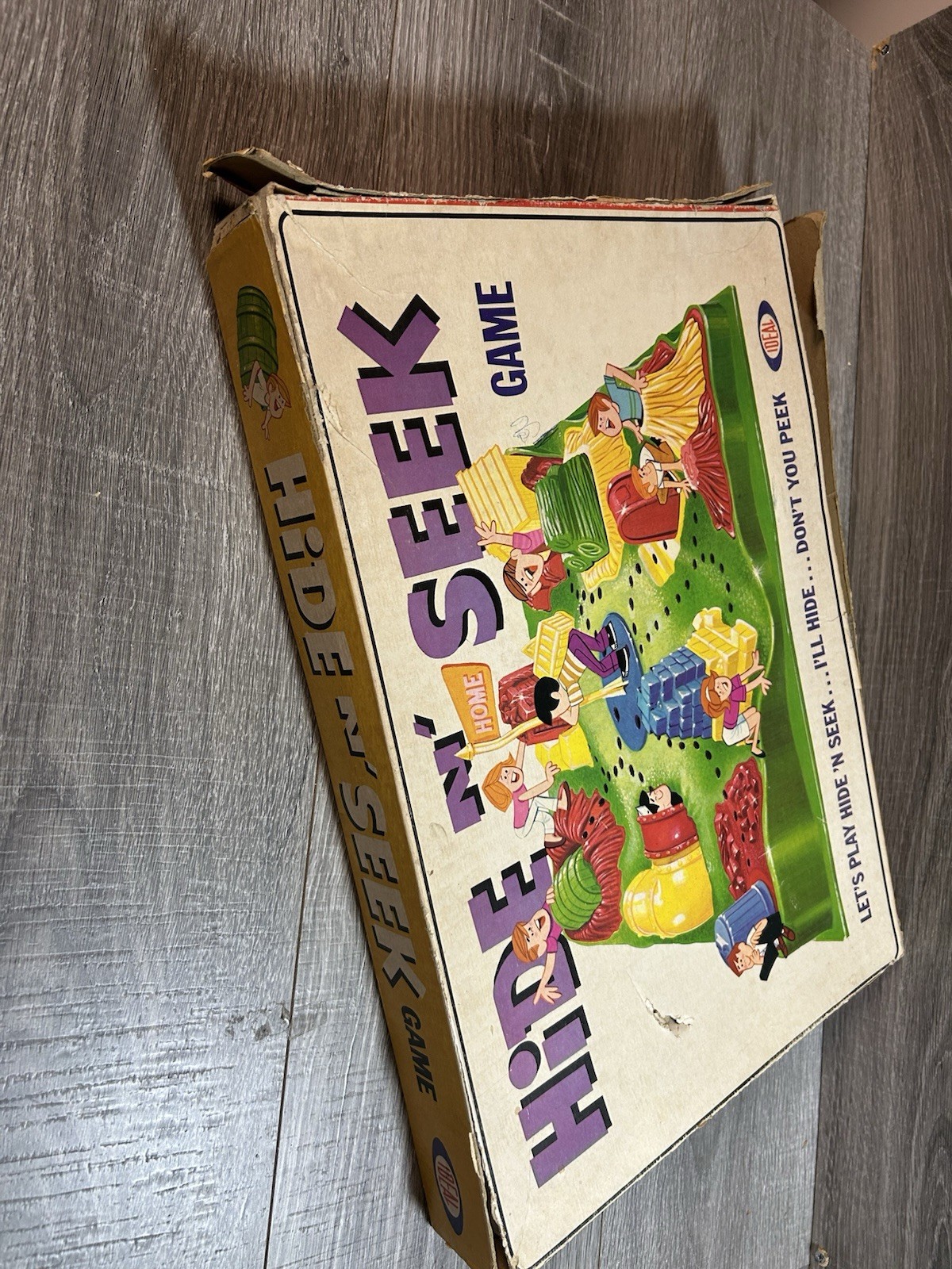 1967 Ideal Toy Corp. HIDE N’ SEEK Game In Original Box (missing Only 1 Token)