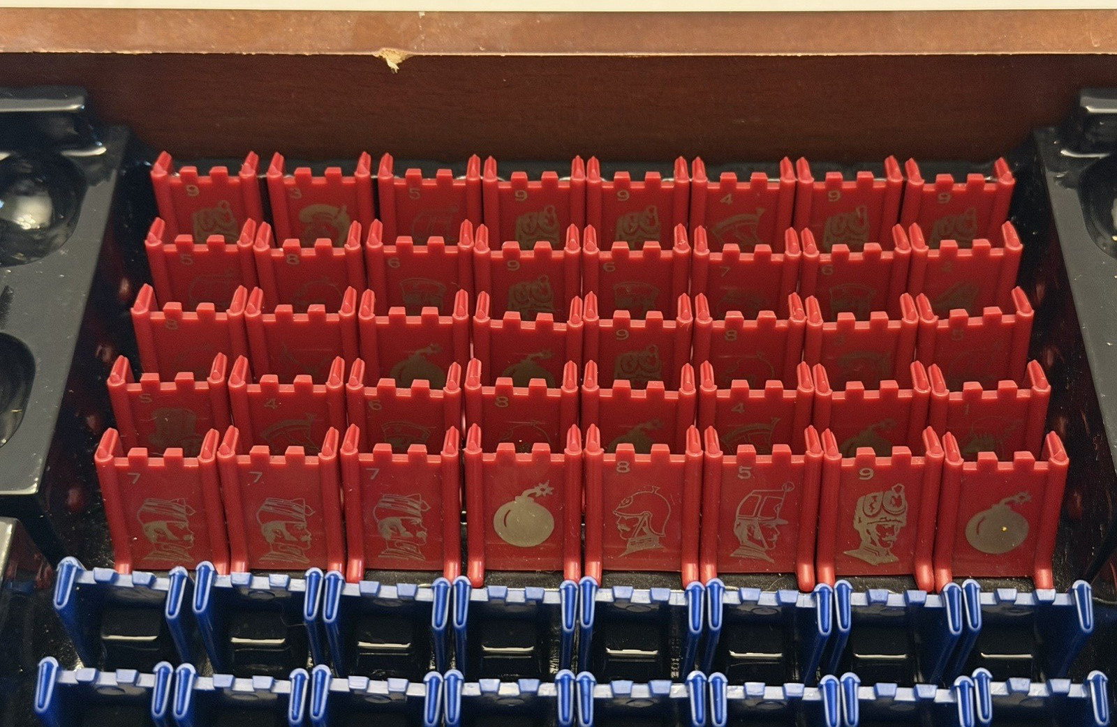 Stratego Wooden Bookshelf Display Classic Vintage Board Game 2009 No Manual