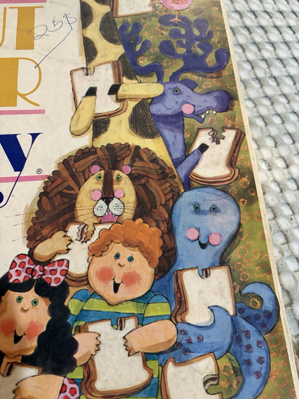 Vintage 1971 Parker Brothers Peanut Butter & Jelly Board Game