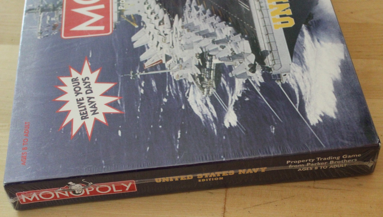 NEW/DAMAGED BOX MONOPOLY United States Navy Edition 1998