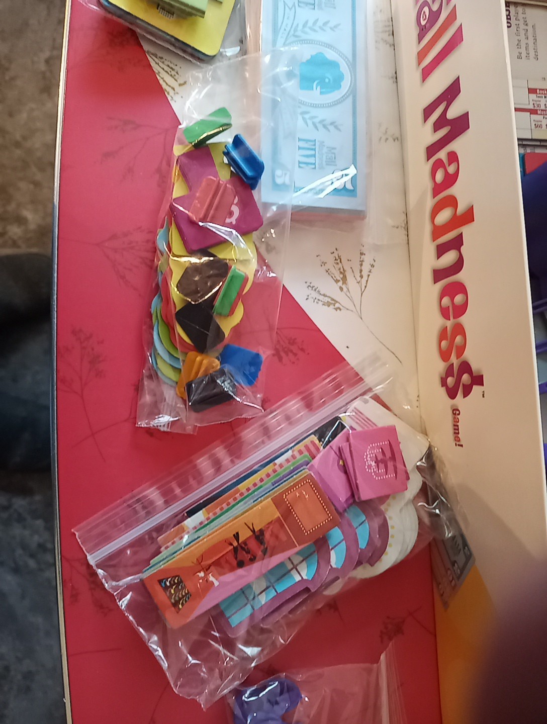 Milton Bradley Electronic Mall Madness 2004 Tested & Complete