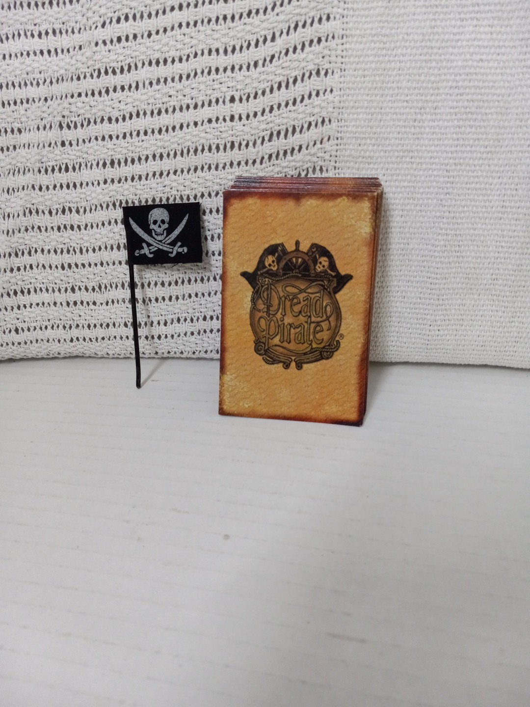 Front Porch Classics DREAD PIRATE Replacement Card Deck With Flag 52 Cards