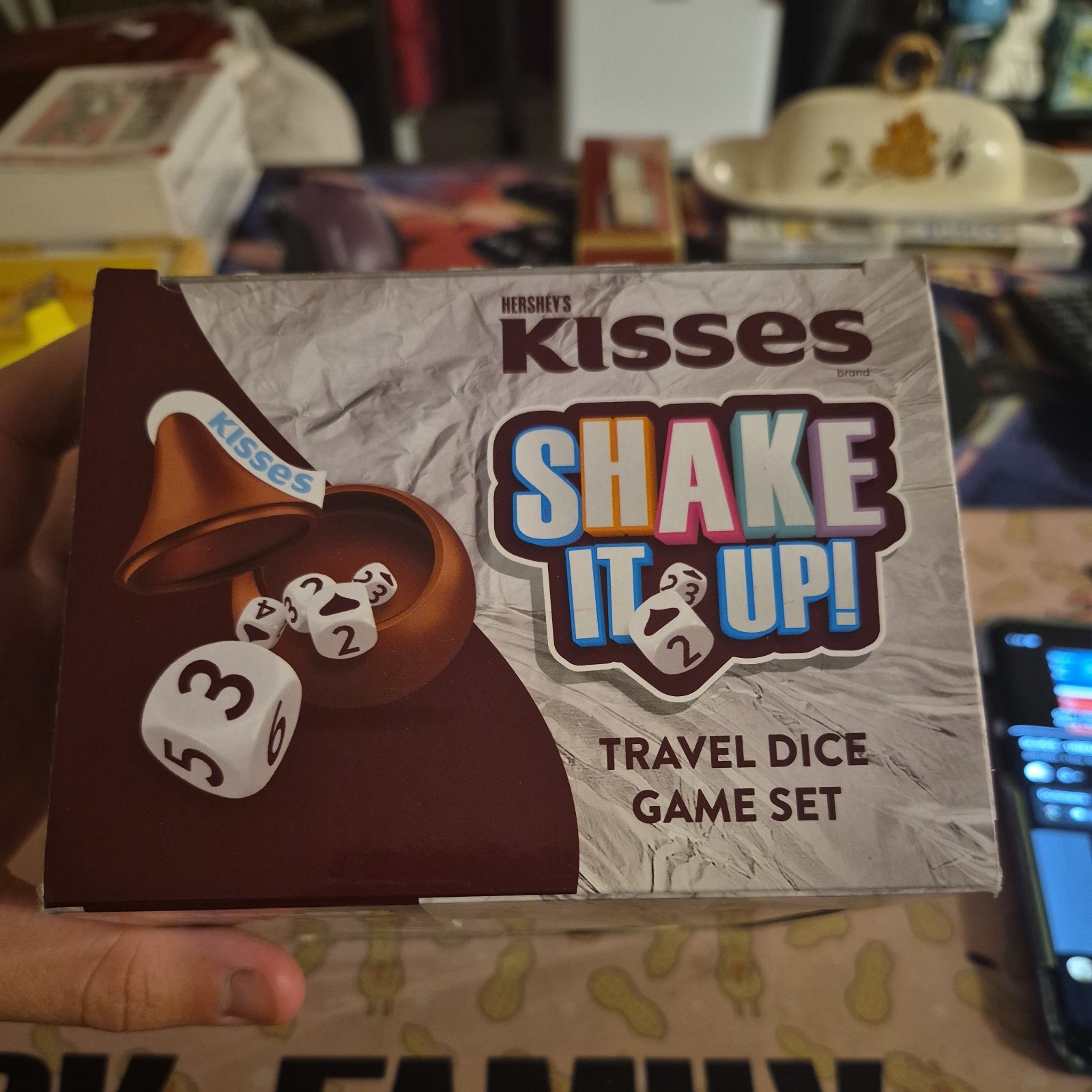 MasterPieces Hershey’s Kisses Officially Licensed Shake It Up! Dice Game New Box